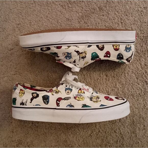 Vans Marvel x Authentic Marvel Heads White Shoes Women's Size 8 PRE-OWNED - Picture 2 of 6